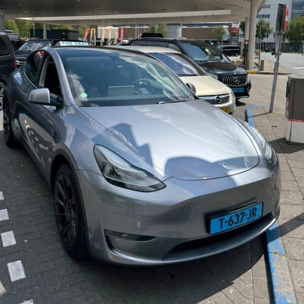 Tesla TSS Taxi