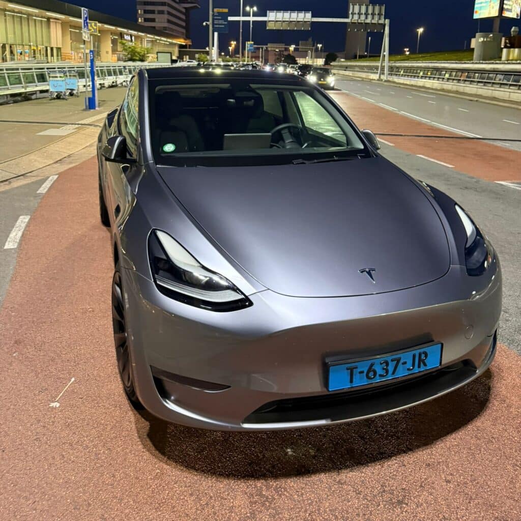 Tesla Model Y Taxi