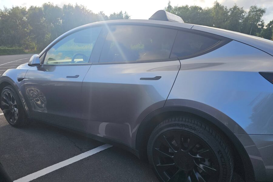 TSS Taxi Tesla